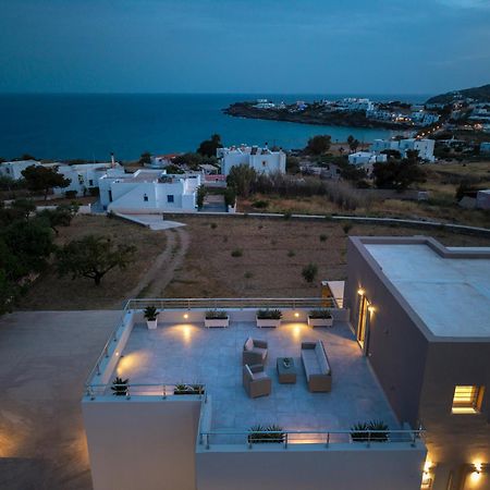The Book Apartment Megas Gialos - Nites Bagian luar foto