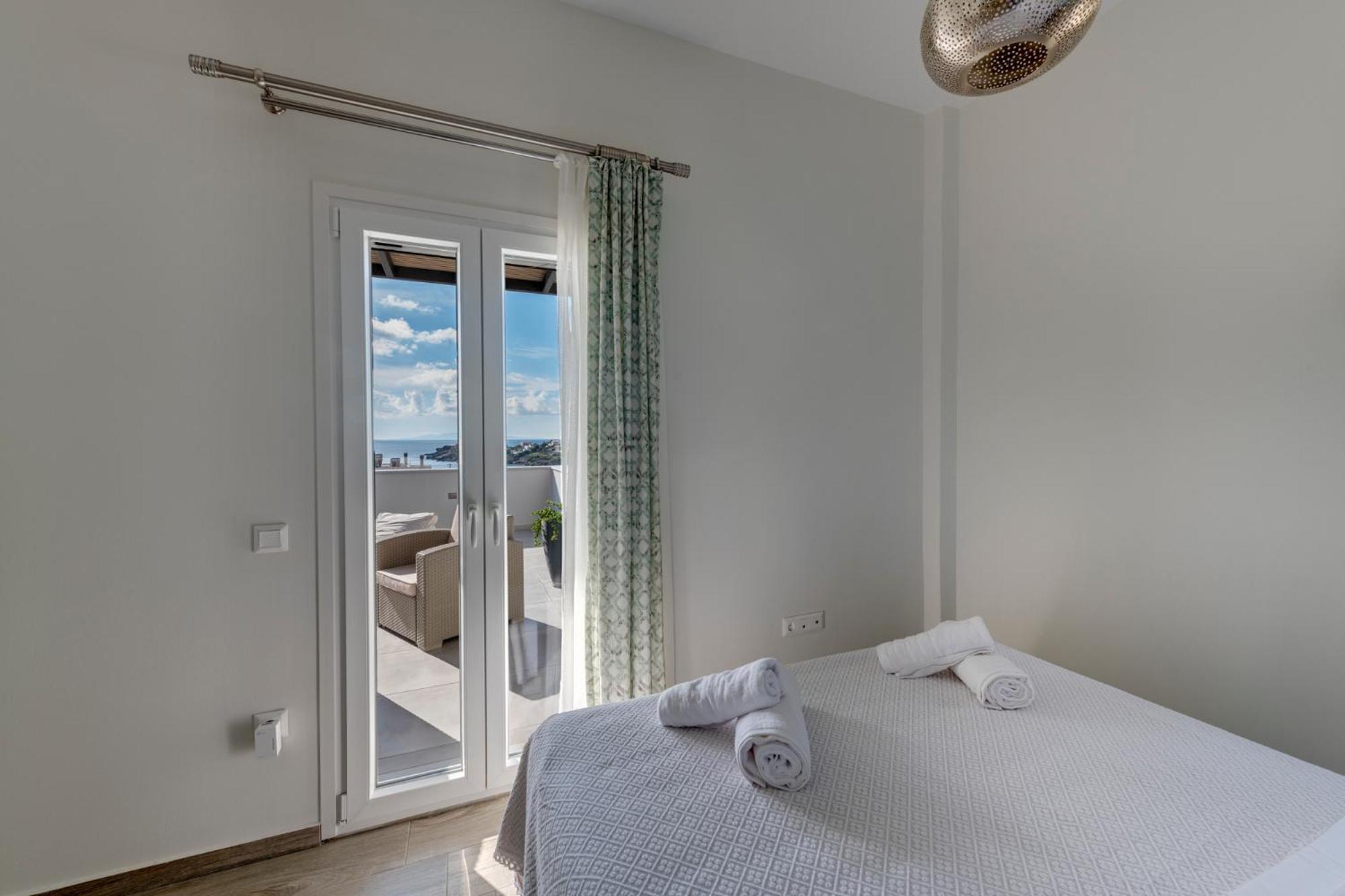 The Book Apartment Megas Gialos - Nites Bagian luar foto